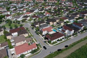 Florida Homeowners to Pay Higher Premiums as Reinsurers See Risks and Pull Back