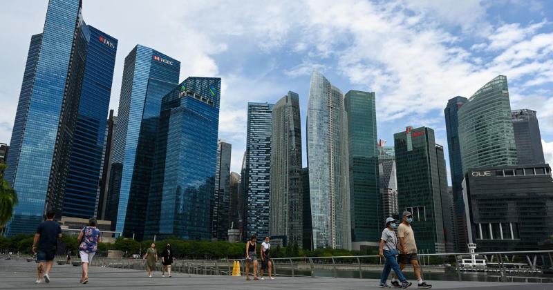 How the Fed Will Help Singapore REITs Outshine Banks